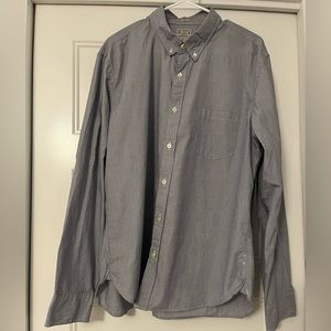 Set of 2- Men’s J. Crew Button Down Shirt- a pair